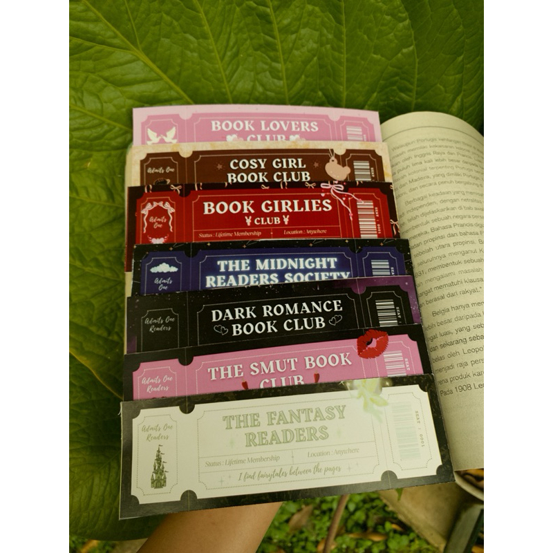 

Bookmark | Bookmark themed collection | Bookmark bundle | Pembatas buku tema | Handmade