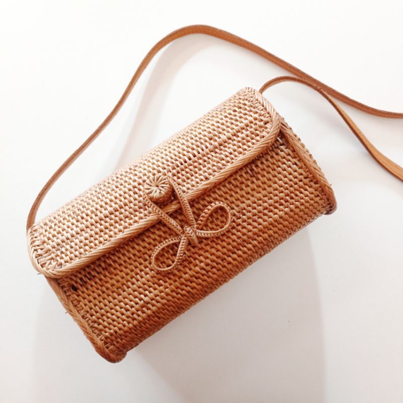 Tas Rotan Lombok Eksklusif
