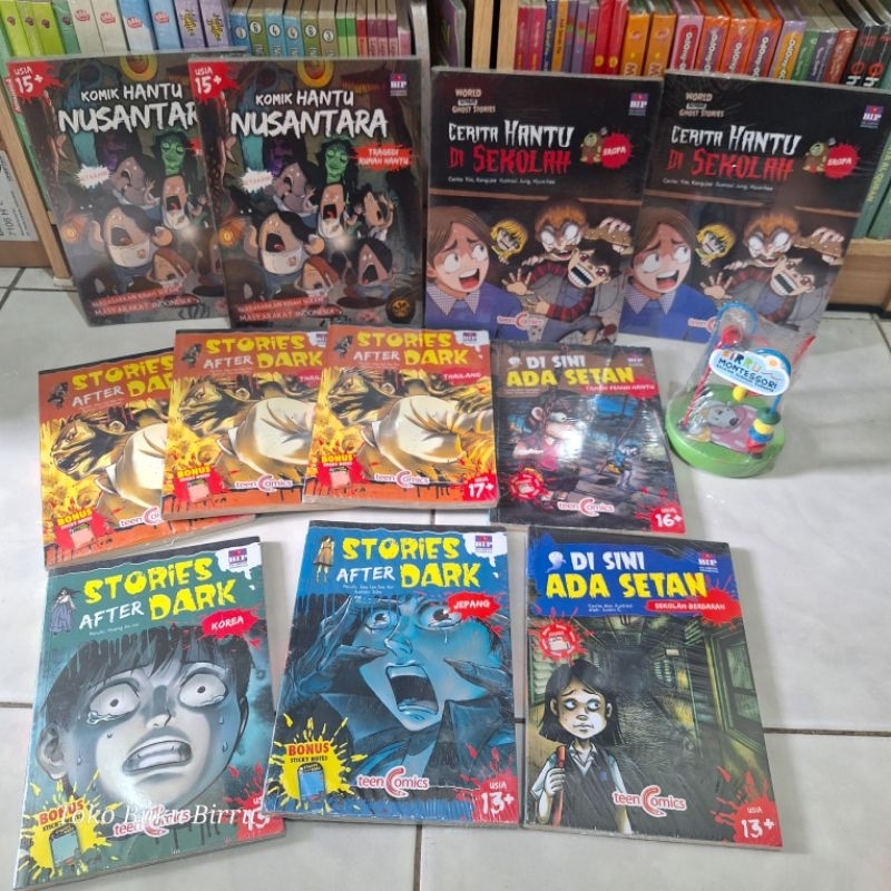 Komik remaja Komik horor / Banyak judul / Di sini ada setan taman penuh hantu / sekolah berdarah (@2