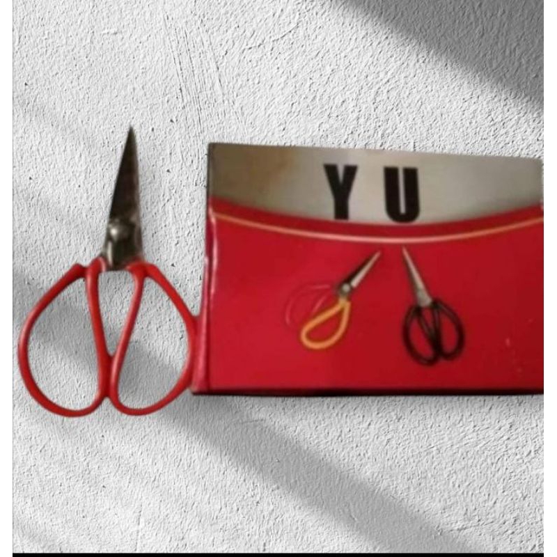 

Gunting Kulit Gunting Kodok/Kain Handle Merah 7in 8in