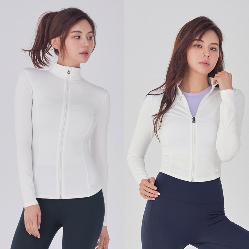 STL ESSENCE ROUND CROP JACKET