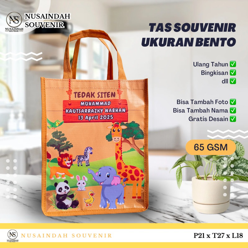 

Tas Ulang Tahun - Tas Tedak Siten - Tas Bingkisan - Muat Bento Kain 65GSM