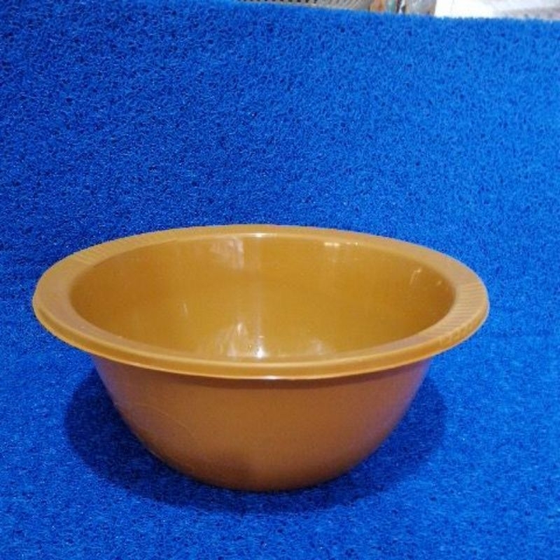 BASKOM LAURENSIA 16 BT