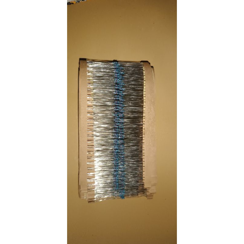 Resistor 220ohm 1/8watt 1%