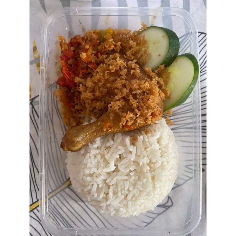 

Kirim Instant NASI AYAM + SAMBAL, bisa diorder 1 porsi tanpa minimal order