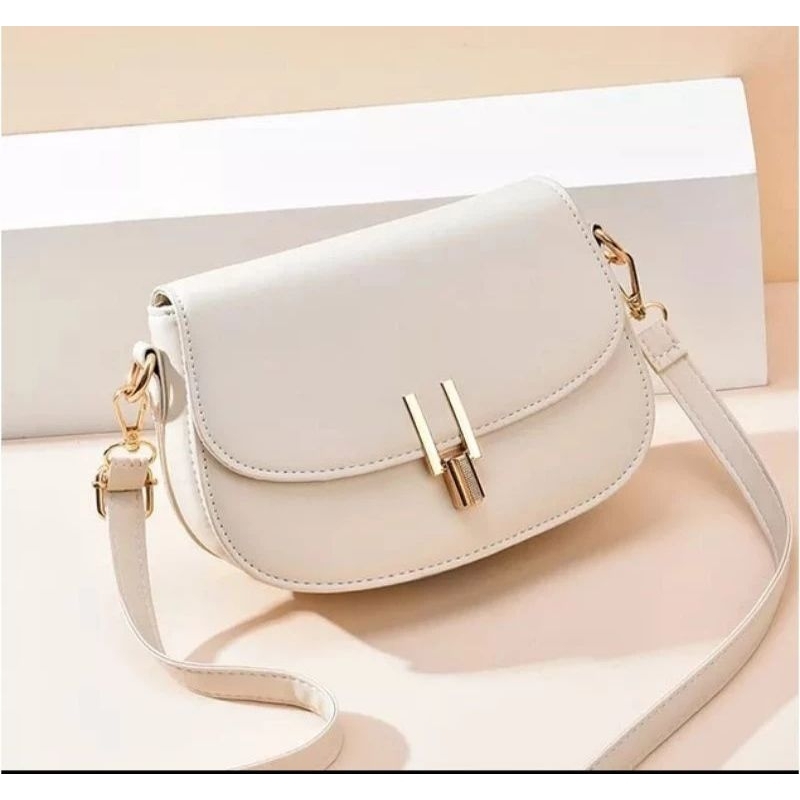 Tas Selempang Wanita Simpel  Kekinian Tas Cewek Remaja Terbaru 018