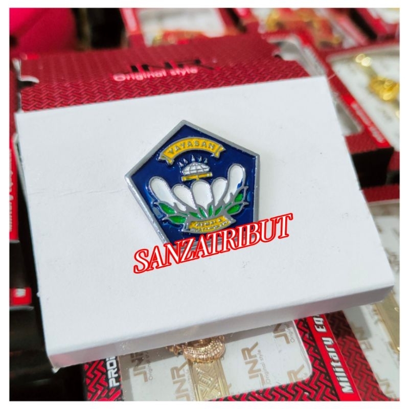 Pin Yayasan Bhayangkari Terbaru