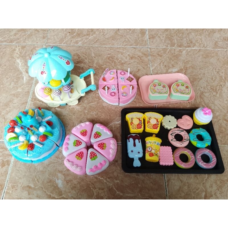 Paket Mainan Anak Masak Masakan Dapur Kompor Makanan Preloved Second Bekas