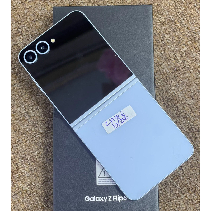 Hp Second SAMSUNG Z Flip6 12GB/256GB Fullset Garansi