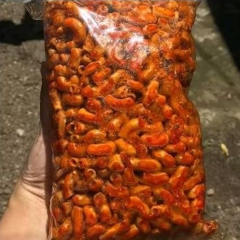 

MAKARONI BANTET 250Gr Pedas bumbu melimpah medok dengan Extra daun jeruk