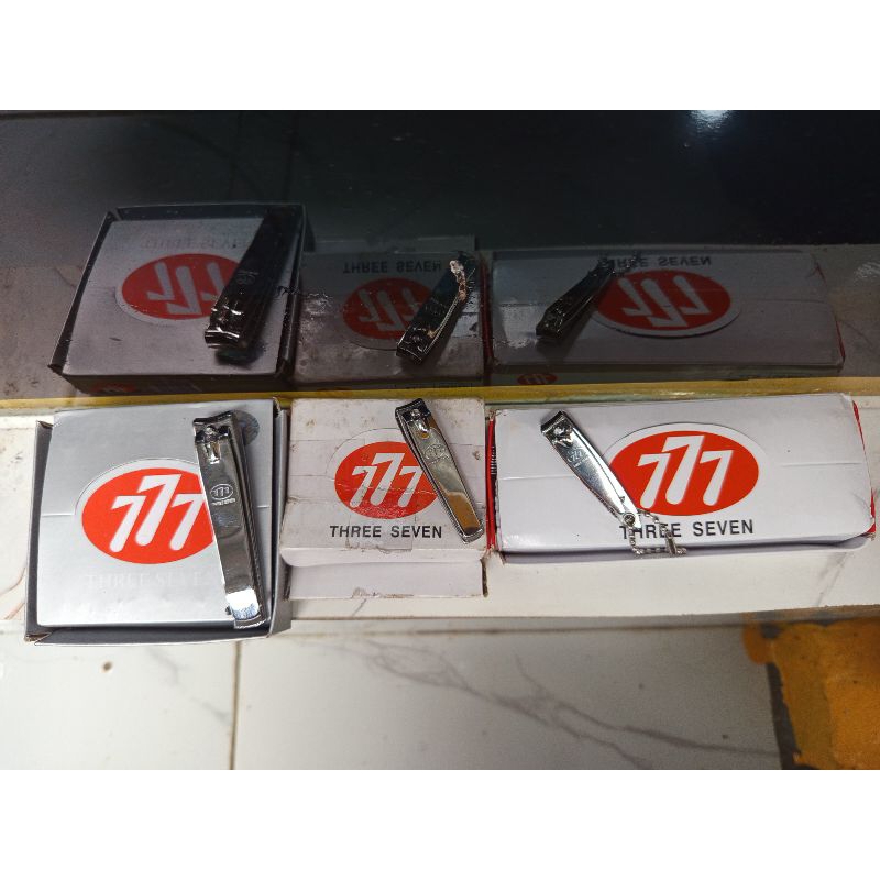 Gunting Kuku original 777