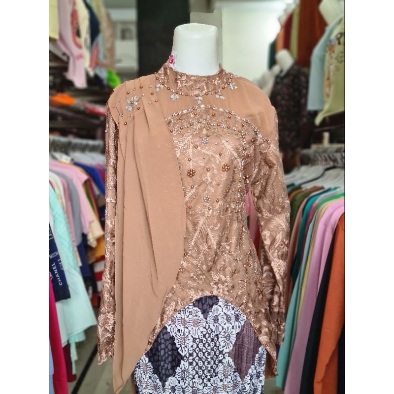 Atasan Kebaya Brokat Payet Manik Mutiara