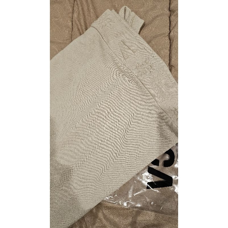 PL Sweater Laica X Riamiranda