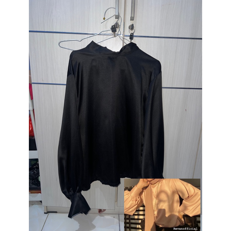 PRELOVED-KEMEJA BLOUSE SATIN WANITA