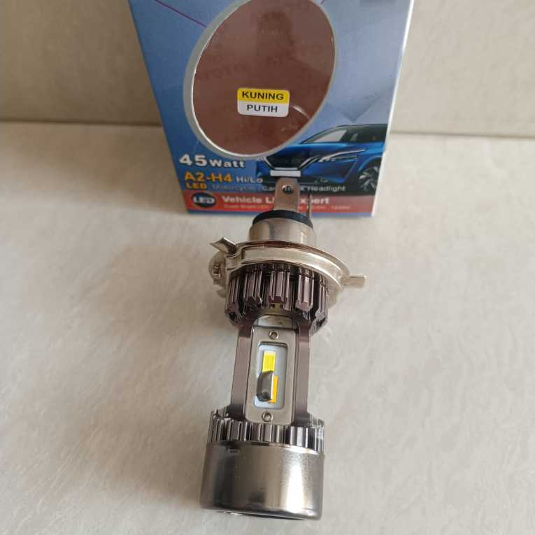 LAMPU LED MOBIL OYOTO A2-H4 WARNA PUTIH PNP 45 WAT MOBIL MOTOR HI LOW ANGEL EYES