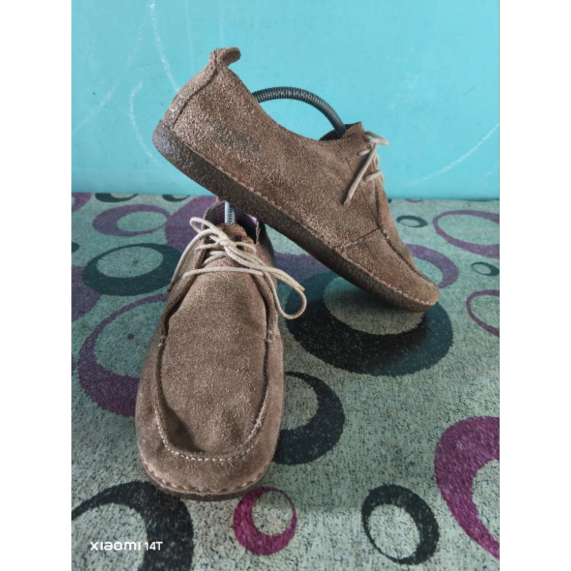 Sepatu Kasual Camper