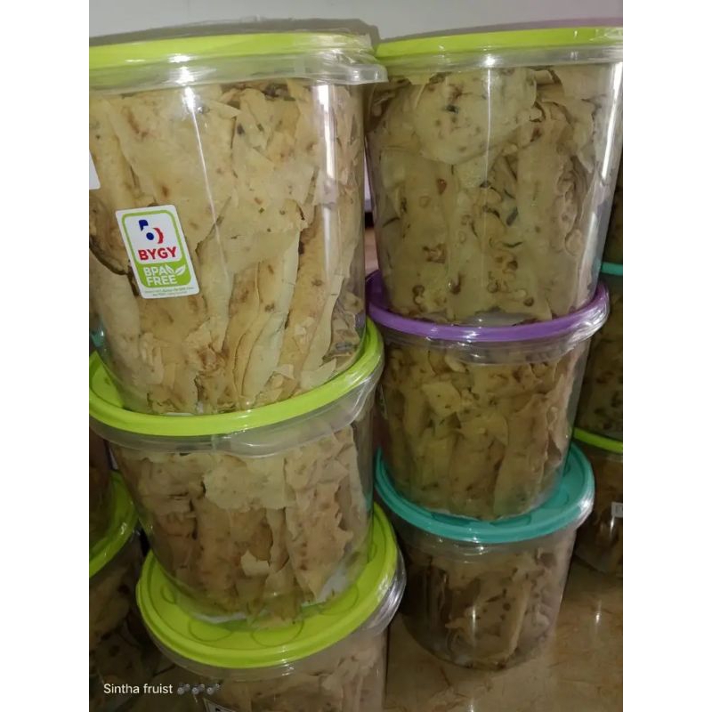 

Peyek Gragu dan Peyek Kacang