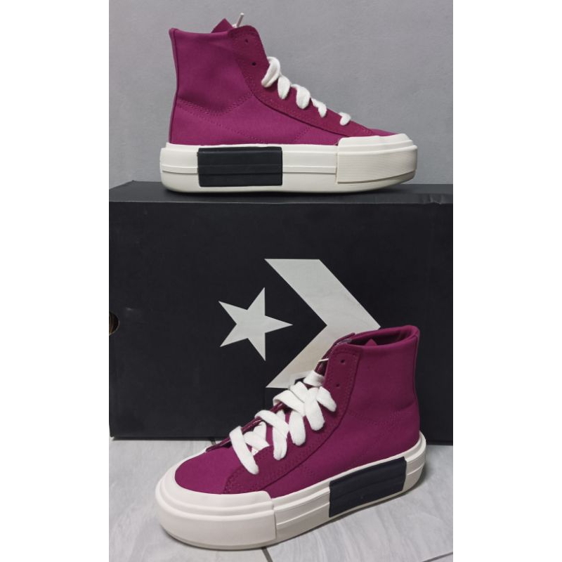 Sepatu Converse women CT AS CRUISE HI