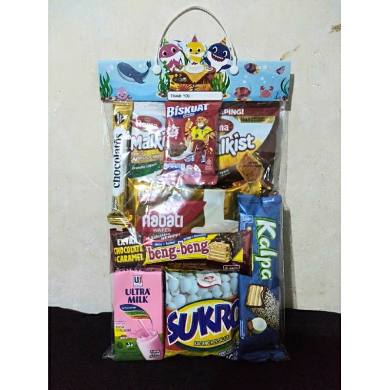

Paket snack ulang tahun anak/Hampers ulang tahun/Hampers hari raya/Makanan ulang tahun anak murah meriah