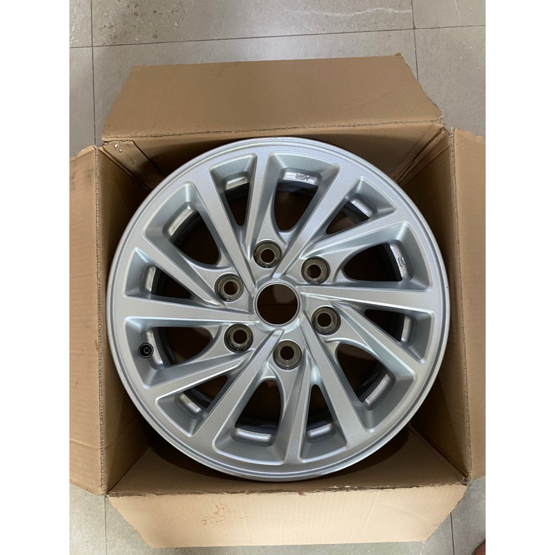 [SATUAN] Velg OEM Mitsubishi Pajero Sport R16