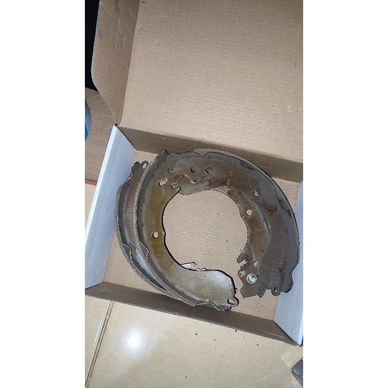 KANVAS REM BELAKANG ORIGINAL BEKAS GRAND LIVINA