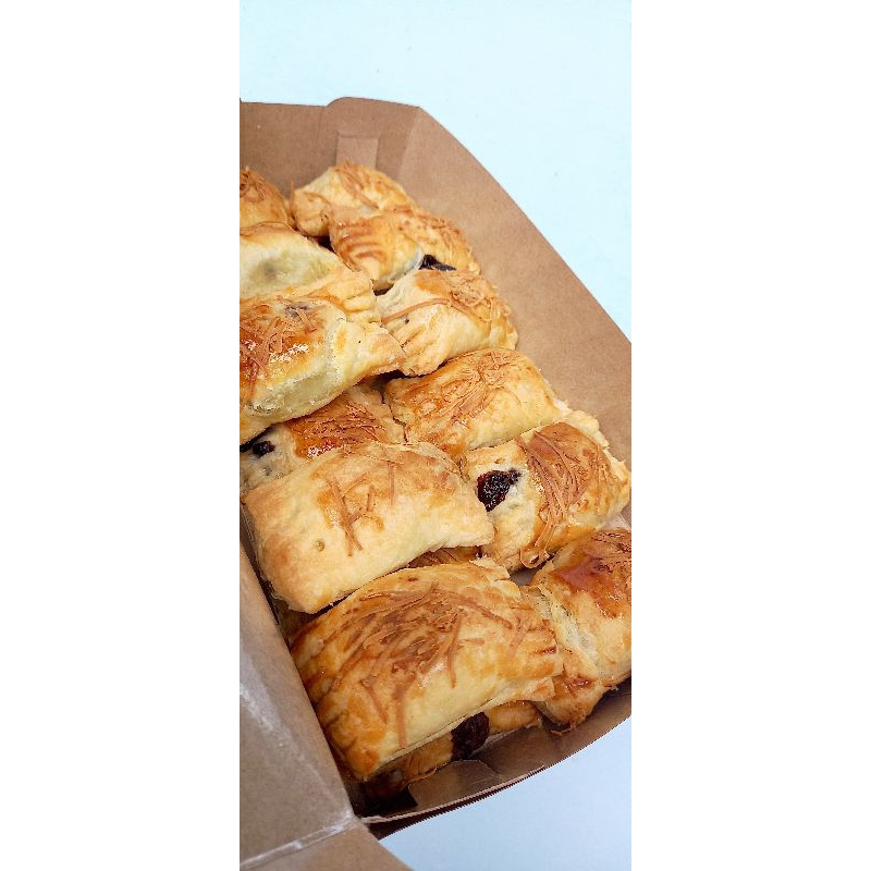 

MINI BANANA PASTRY