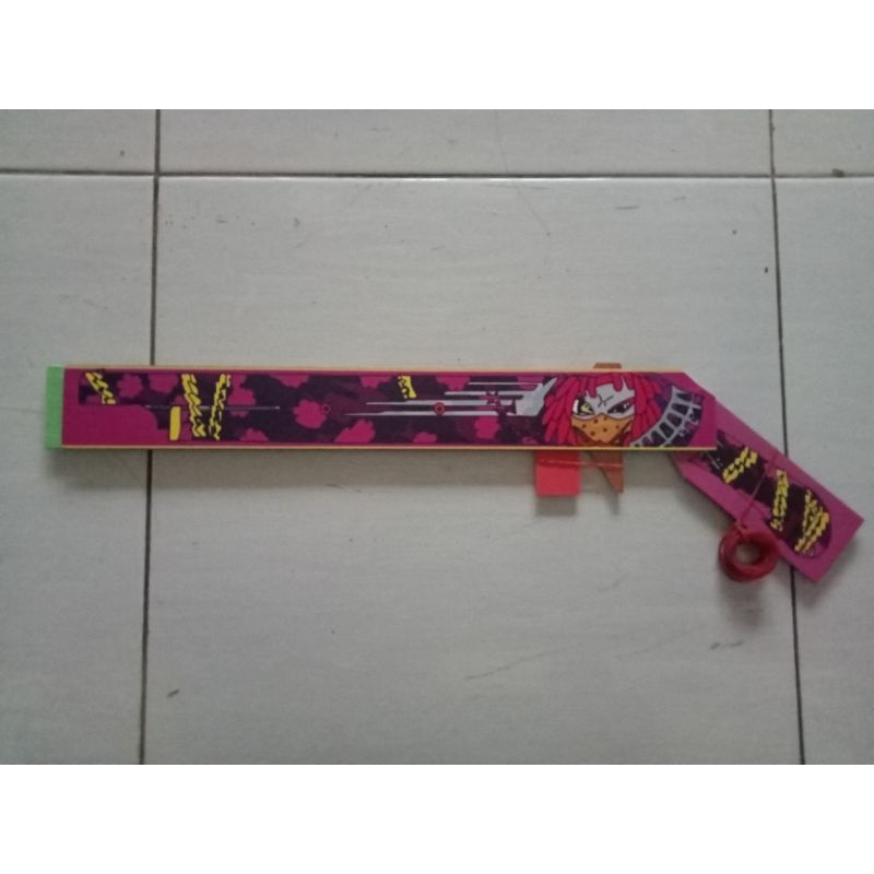 Tembakan SG Rapper peluru karet