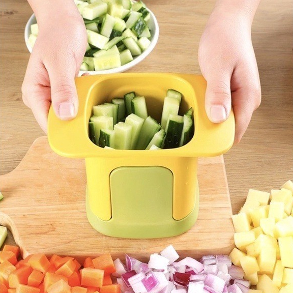 Alat Pemotong Kentang Wortel Alat Pengiris Bawang Model Tekan Dadu Chopper Sayuran Oscar / Pemotong 