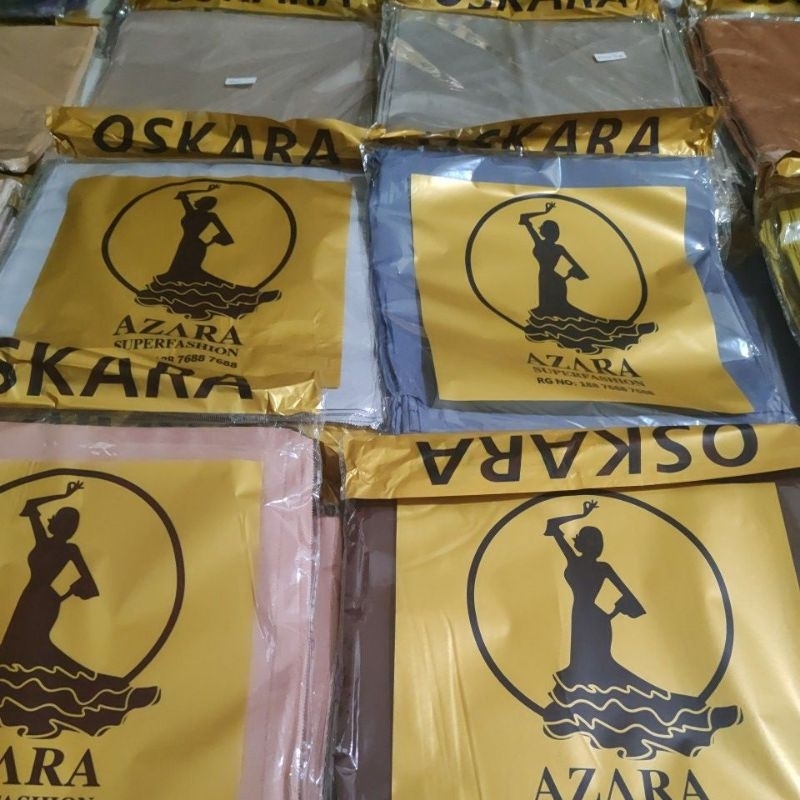 Jilbab Segi Empat Polos AZARA OSKARA/segi empat polos/Paris premium