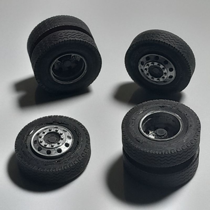 RODA Resin Miniatur bus skala 1:50