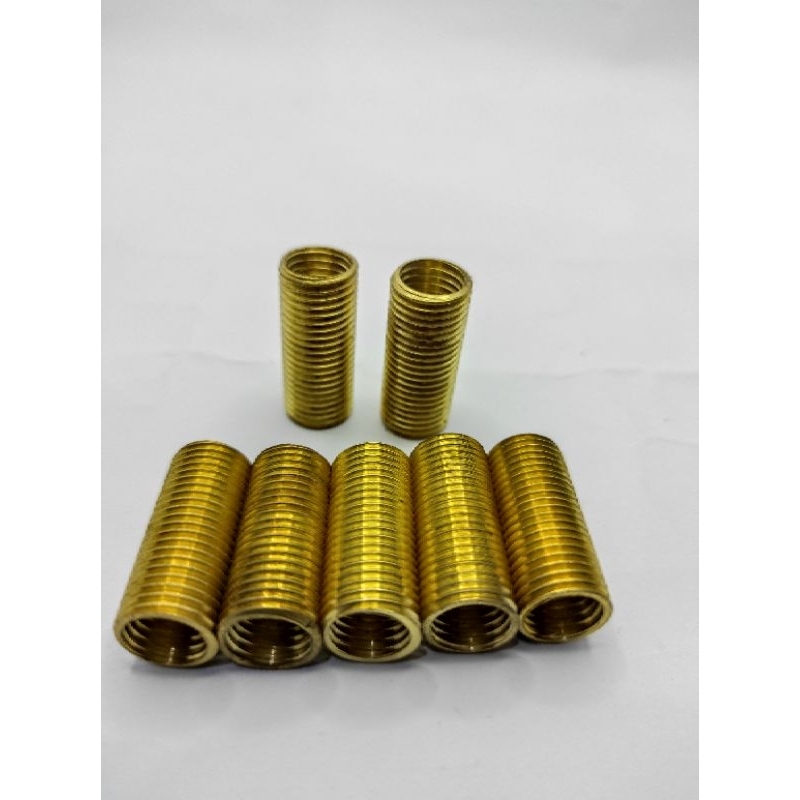 Shock drat Sok drat Kuningan  M10 x M12(Dalam drat lubang baut 14 x Luar drat baut 17) Bahan Kuninga