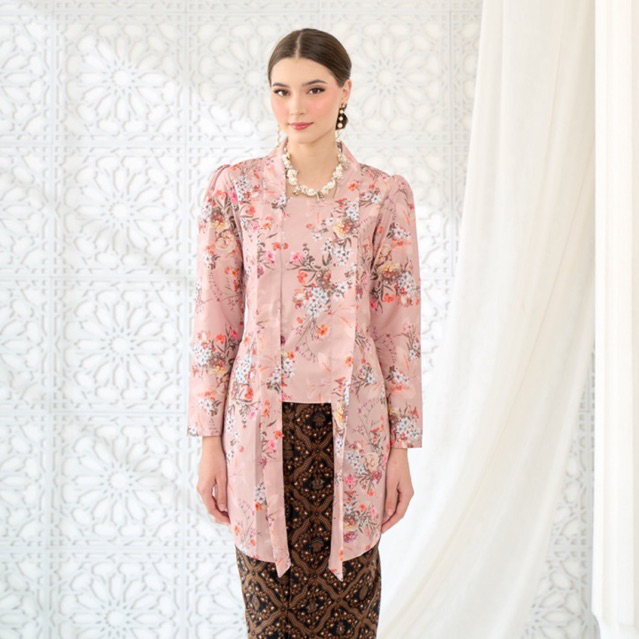 Kebaya Kutubaru Bunga Jadul/Kutubaru Among Tamu/Kutubaru Kebaya Bridesmaids Nude