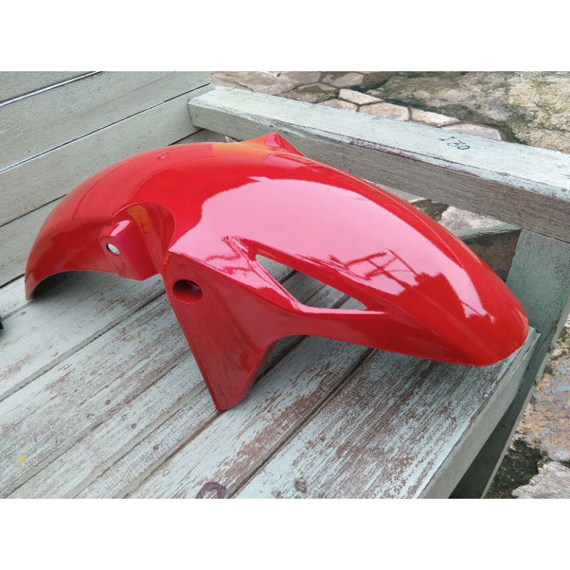 Spakbor Slebor Depan Honda CB150R Old Merah