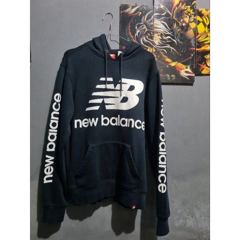 hoodie new balance second,hoodie new balance preloved