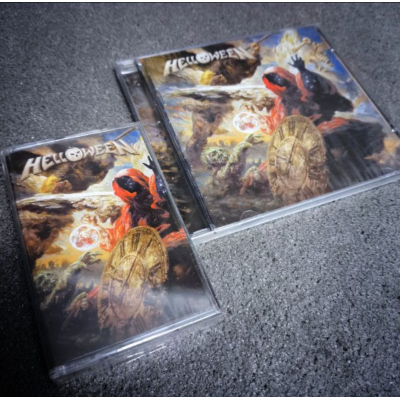 Bundling CD & Kaset HELLOWEEN Self Titled 2021, album perdana featuring MICHAEL KISKE KAI dan HANSEN