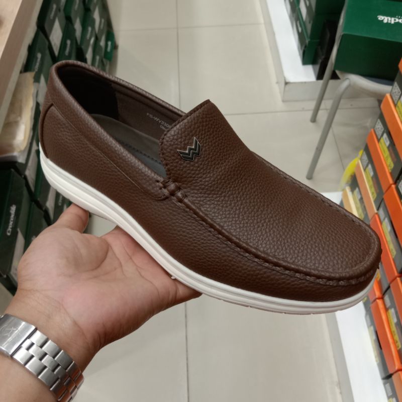 WATCHOUT SEPATU KETS SLIP ON RINGAN ORIGINAL