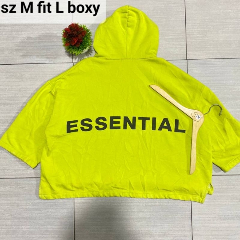 HOODIE ESSENTIAL