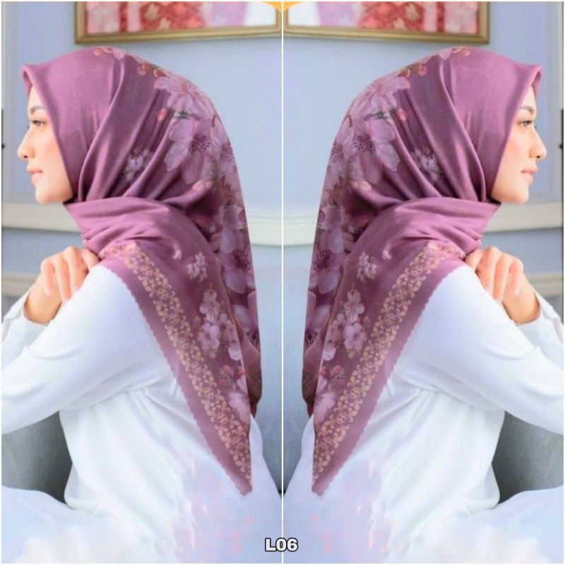 Jilbab segi empat voal warna ungu