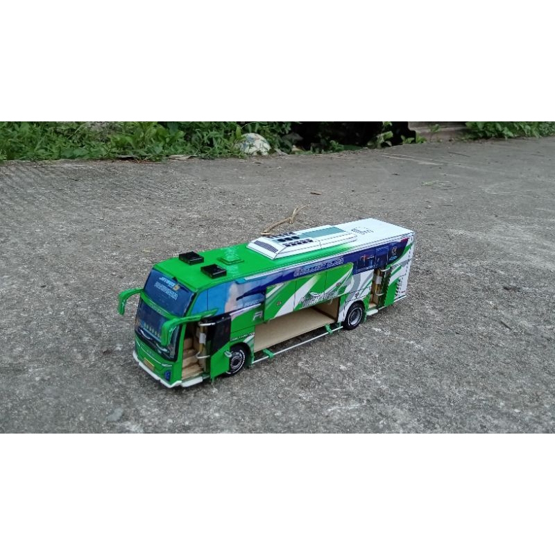 PAPERCRAFT BUS MSM ASYROF "TUAN MUDA" SPEK PINTU BUKAAN