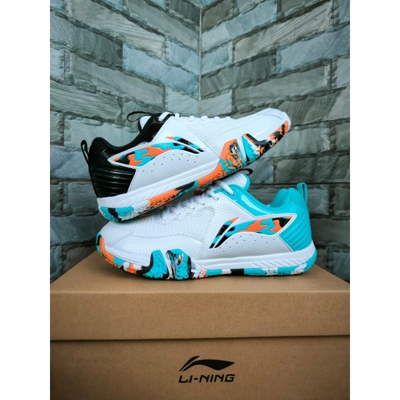 SEPATU BADMINTON LINING SAGA LITE 9 Terbaru  FREE KAOS KAKI + GRIP sepatu olahraga li-ning Saga Lite