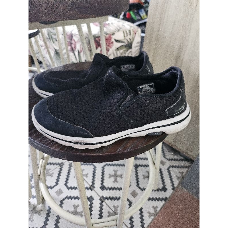 sepatu anak skechers size 35