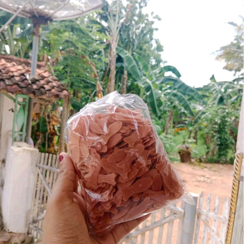 250 g Kerupuk Ikan Fuji Mentah/ Kerupuk Bentuk Ikan Mentah Krupuk Snack