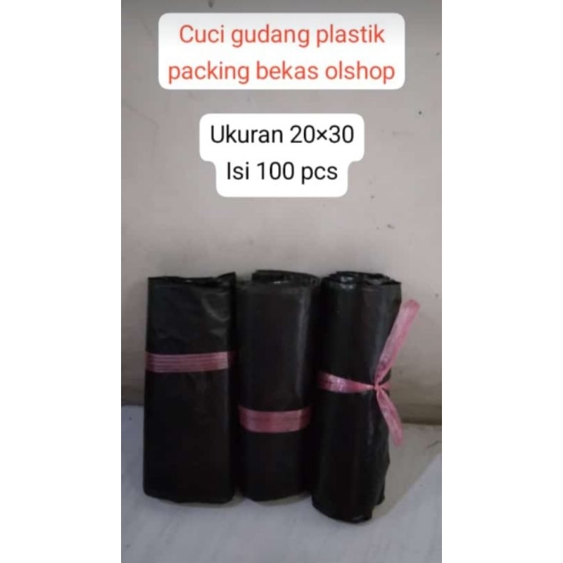 

CUCI GUDANG STOCK PLASTING PACKING BEKAS OLSHOP LEM MASIH LENGKET UKURAN 20X30 HARGA / 100 PCS