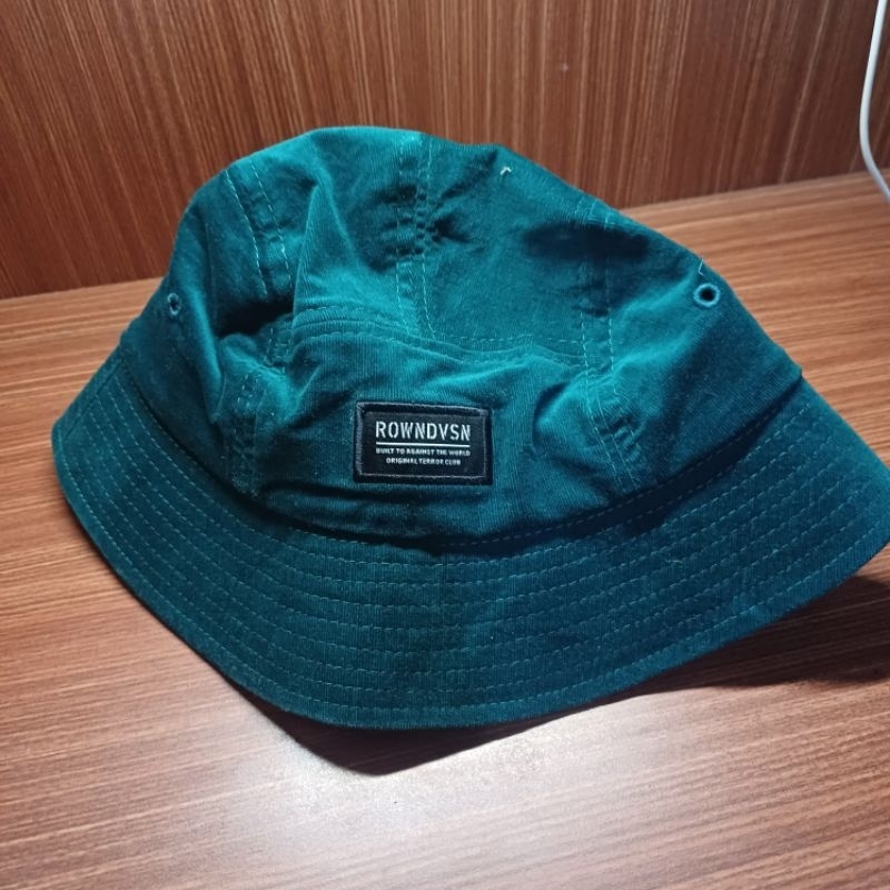 Rown division dvsn bucket hat topi pl preloved