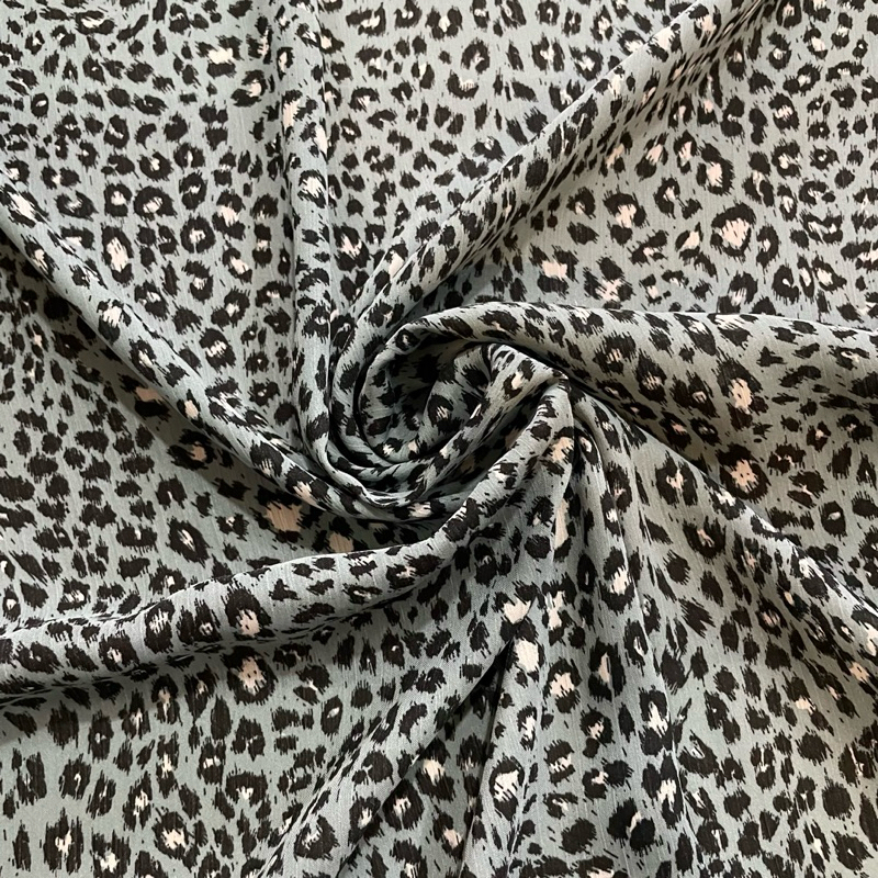 kain yoryu silk - kain silk motif leopard premium - kain satin silk macan - kain silk luxury - kain 