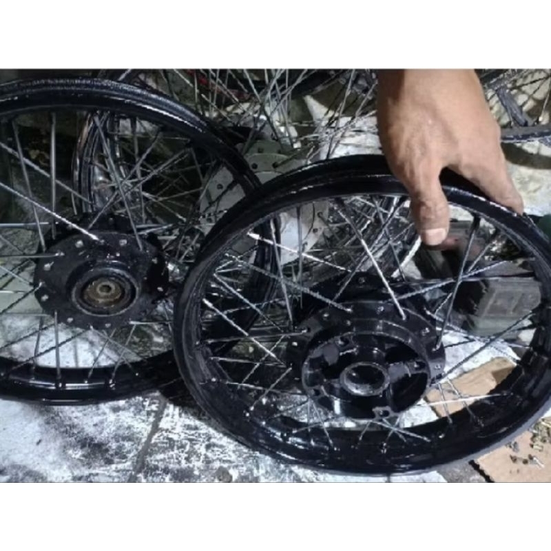 velg ring"17 black 1set D/B supra x 125 dobel dist blad new Fi PNP sonic