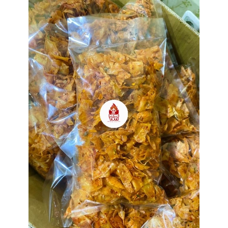 

kripset / kripik singkong pedas daun jeruk / kripik singkong kriwil 250grm
