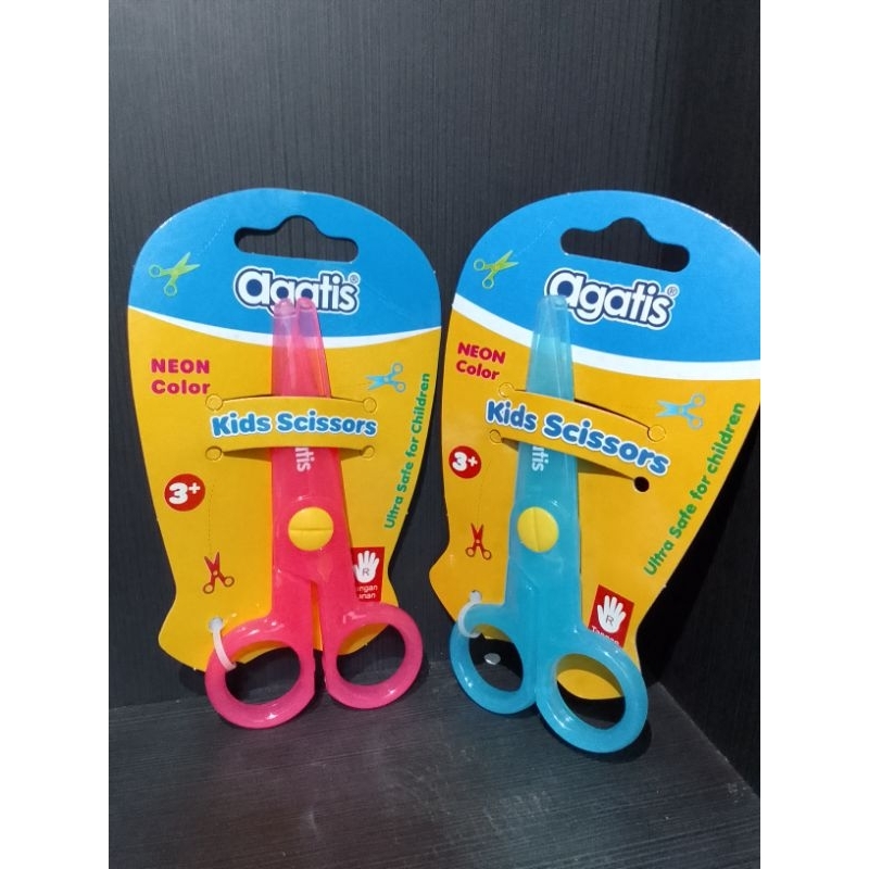 

(1 PCS) GUNTING ANAK PLASTIK AGATIS