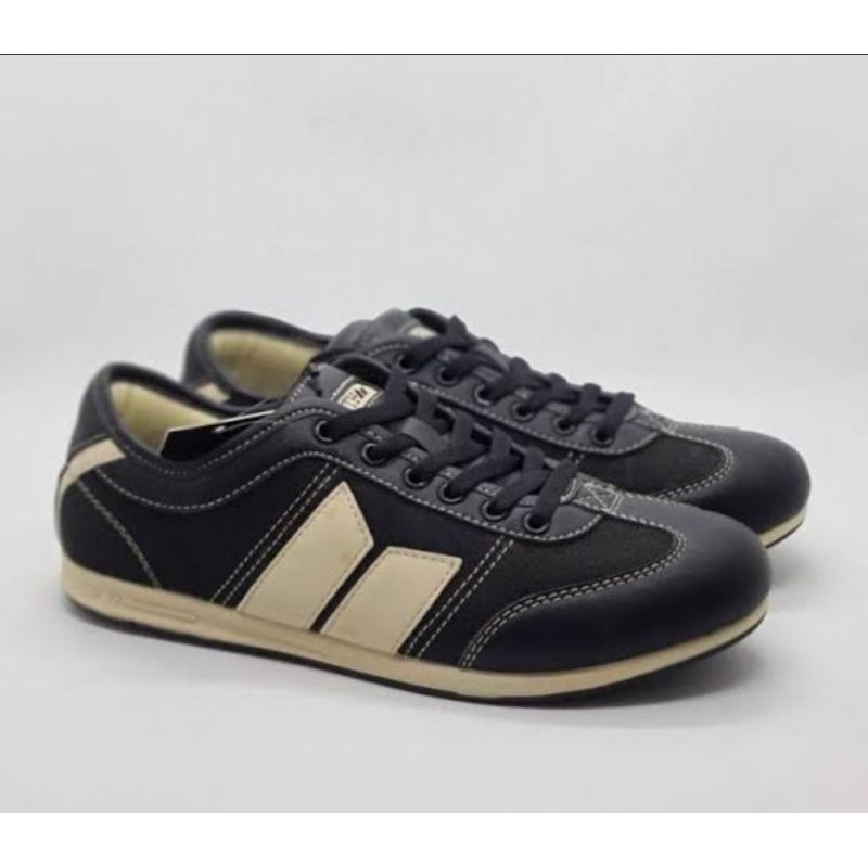 macbeth brighton bc size 7