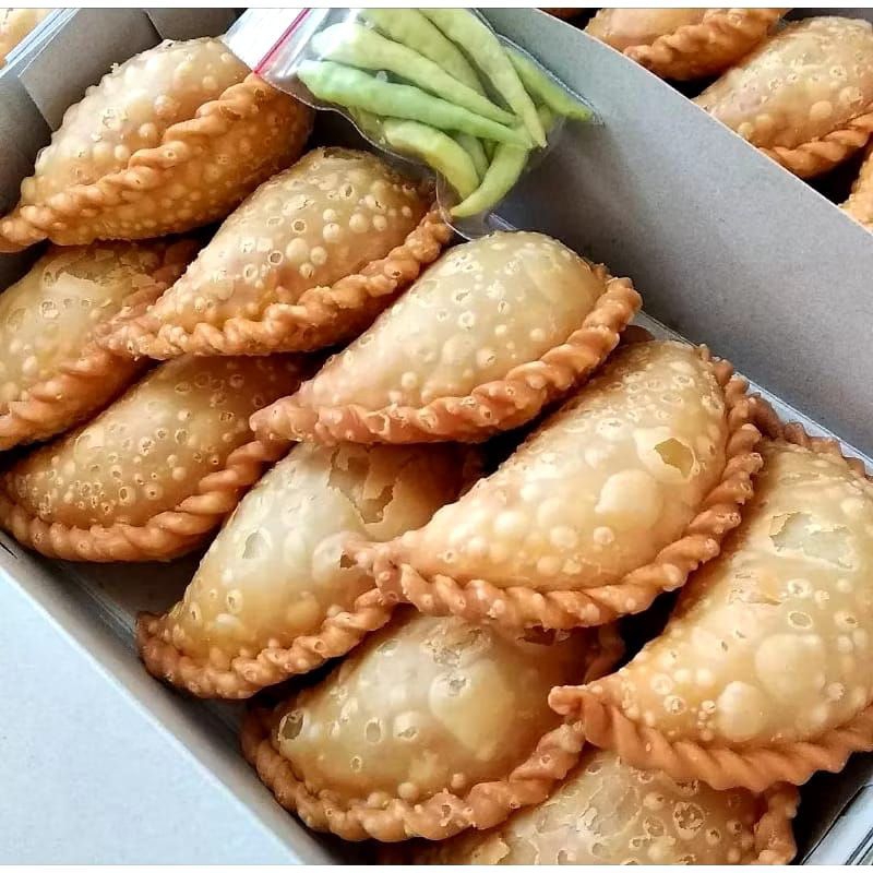 

Kue pastel | sus| combro|misro|risol solo|Jajanan Pasar Harga Murah